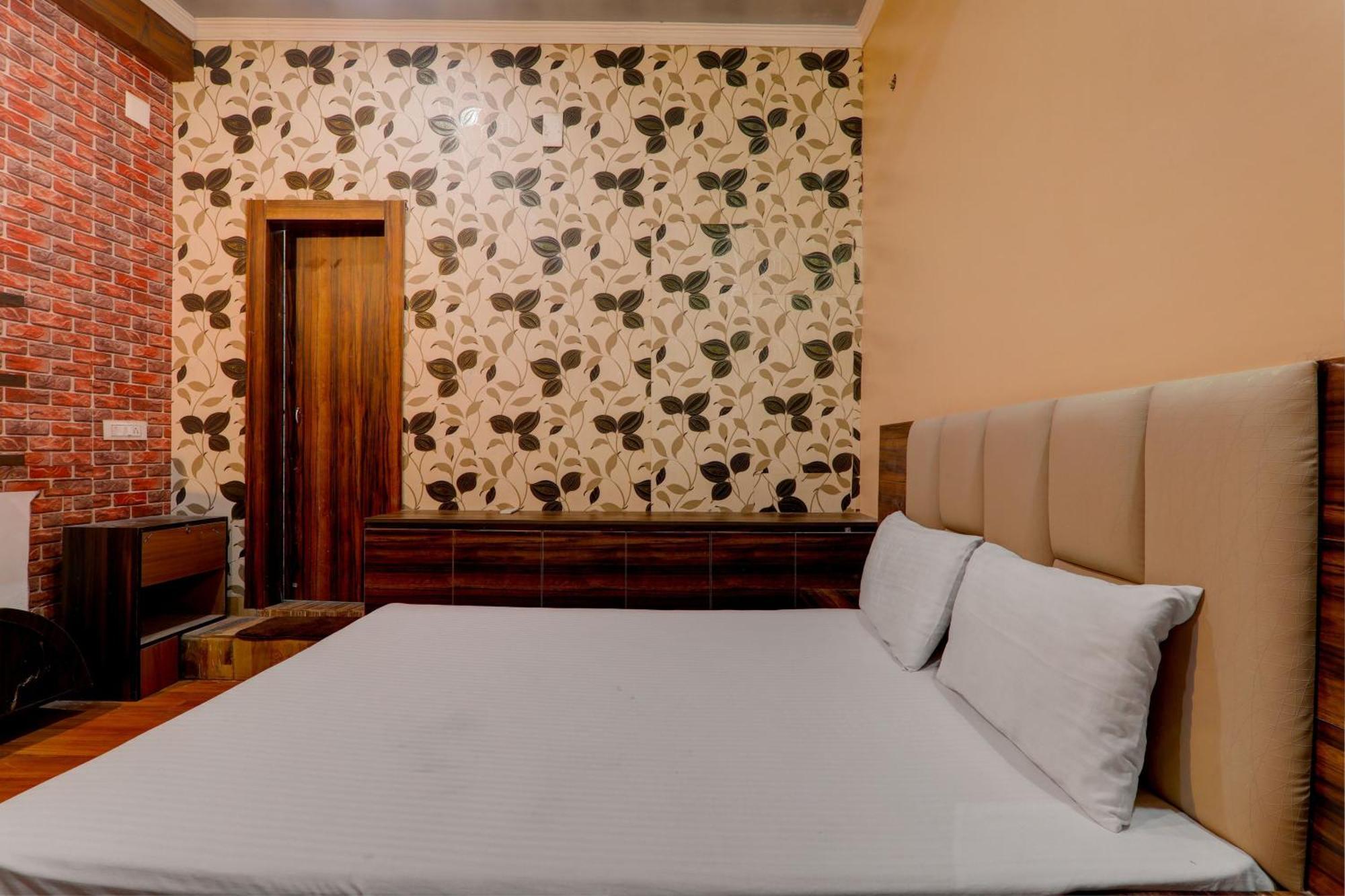 Spot On Hotel Elite Darbhanga Exterior foto